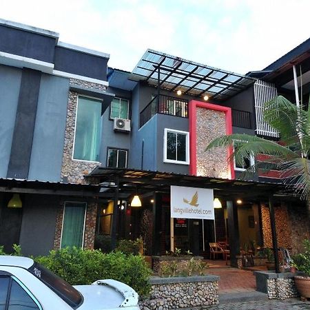 Langville Hotel Pantai Cenang  Exterior photo